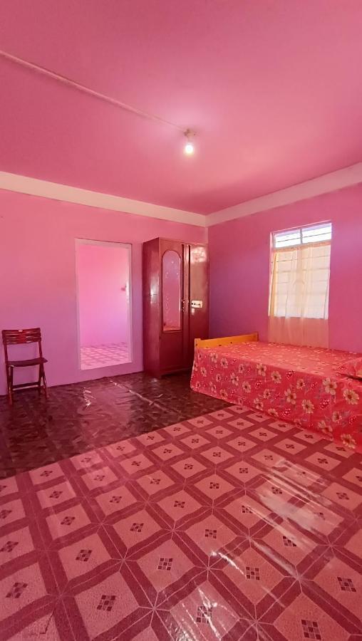 Pamilya Homestay 체라푼지 외부 사진