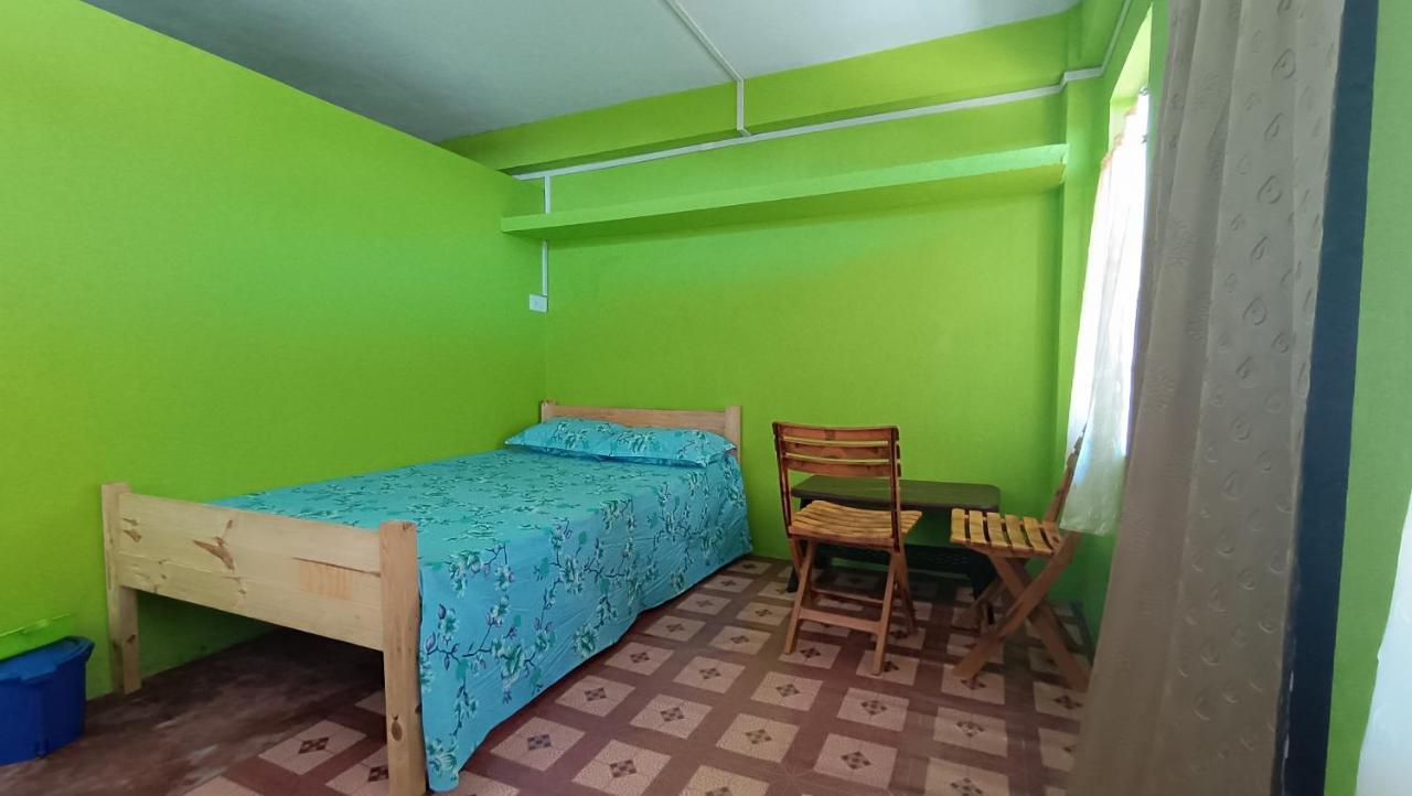Pamilya Homestay 체라푼지 외부 사진